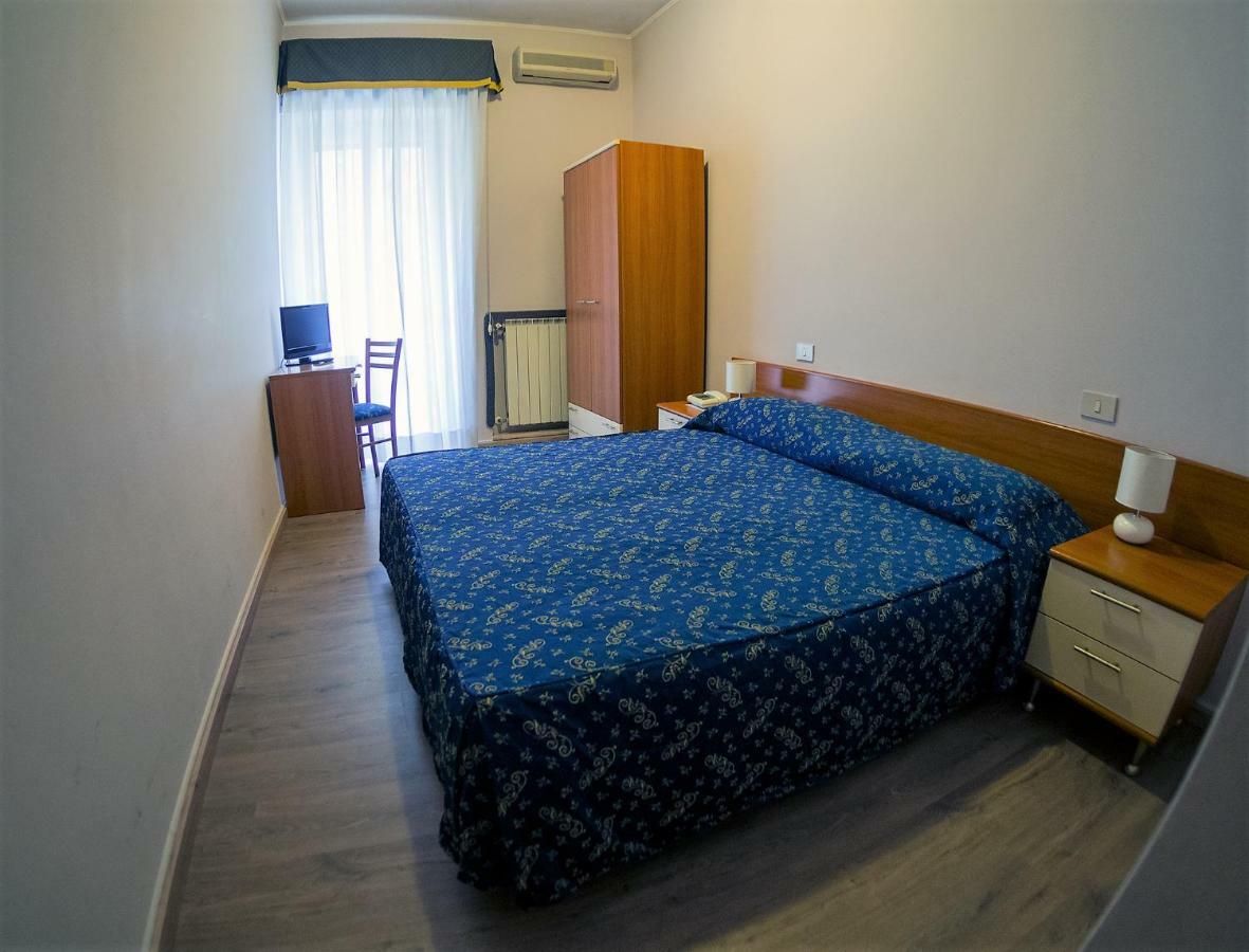 Albergo Dei Leoni Monterotondo  Exteriér fotografie