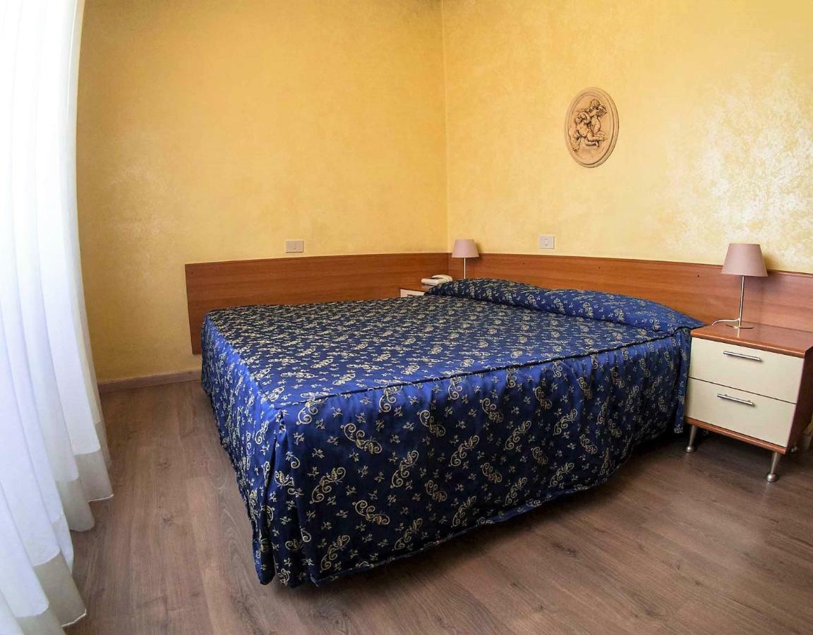 Albergo Dei Leoni Monterotondo  Exteriér fotografie